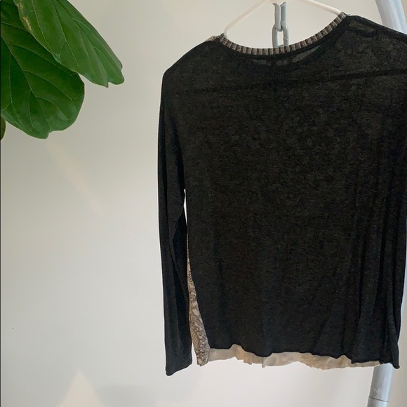 Cute top! - Picture 3 of 3